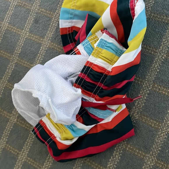 Boys AZUL swim trunks size 8 - Picture 3 of 4